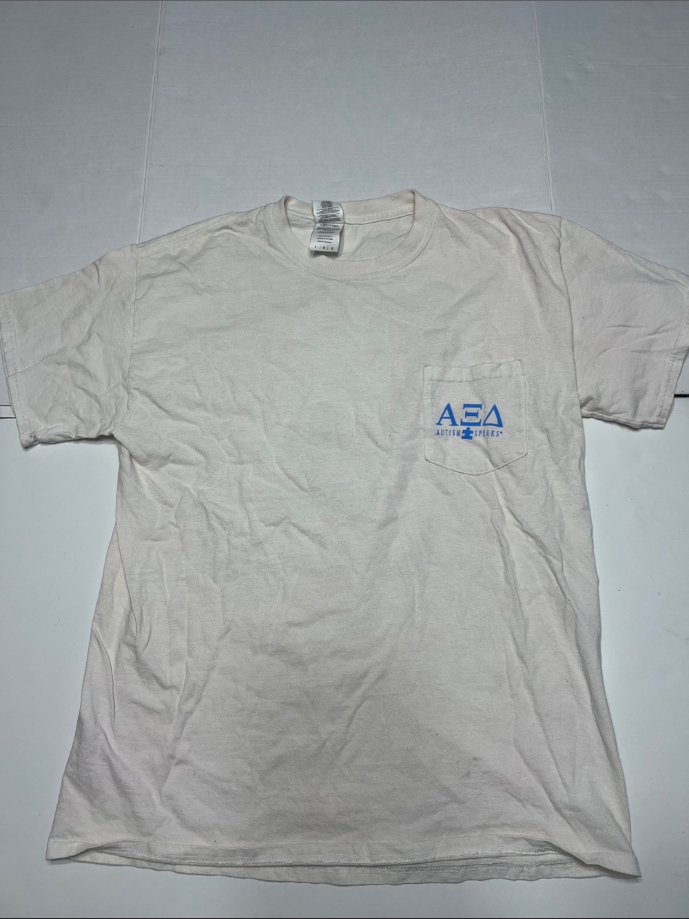 Gildan Cream Short Sleeve Pocket Tee with Blue Chest Print